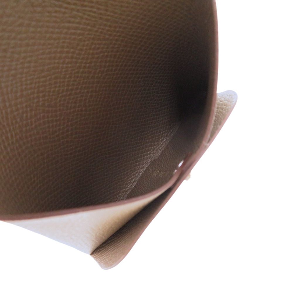 シェーブル エトゥープ