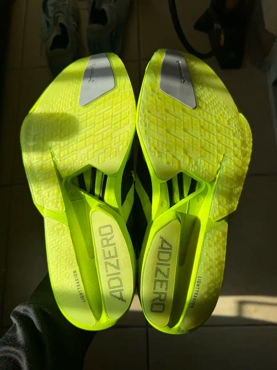 アディダス アディゼロ アディオス プロ 4 285