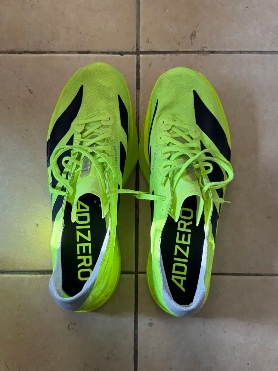 アディダス アディゼロ アディオス プロ 4 285