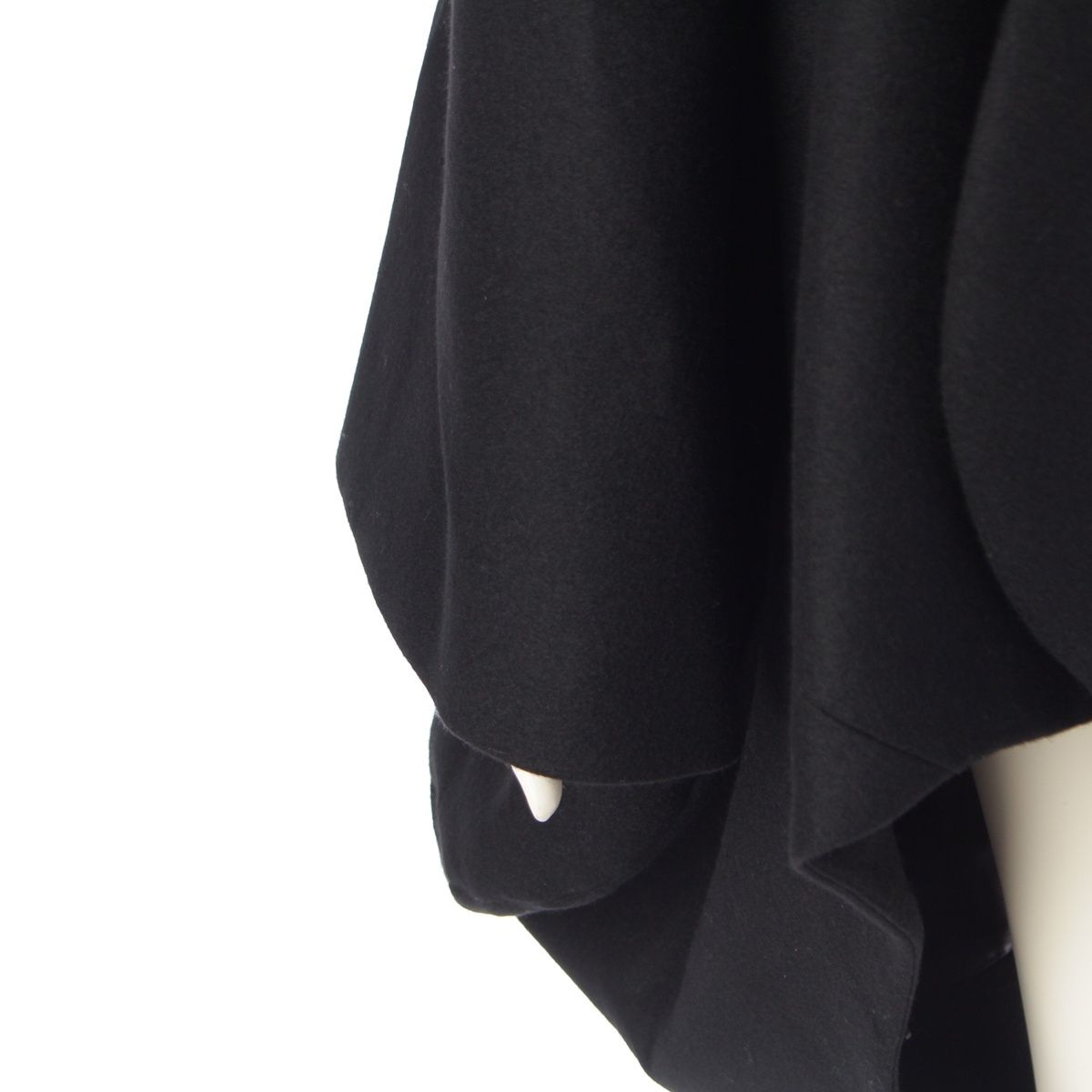 【美品 Mサイズ】BLACKコムデギャルソン トリアセテートコート AD2021 美品 Mサイズ】BLACKコムデギャルソン トリアセテートコート AD2021