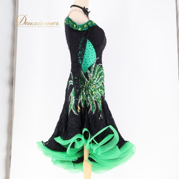 社交ダンス 衣装 白樺ドレス ラテン ドレス ワンピース ラテンドレス 黒 緑 レース ブラック系 グリーン系 フリル デモ 競技 ダンス パーティ 発表会 上品 レース調 上品デザイン おしゃれ 踊りやすい フォーマル衣装 パーティー用 コスチューム LLC-HASEGAWATOSO_COM