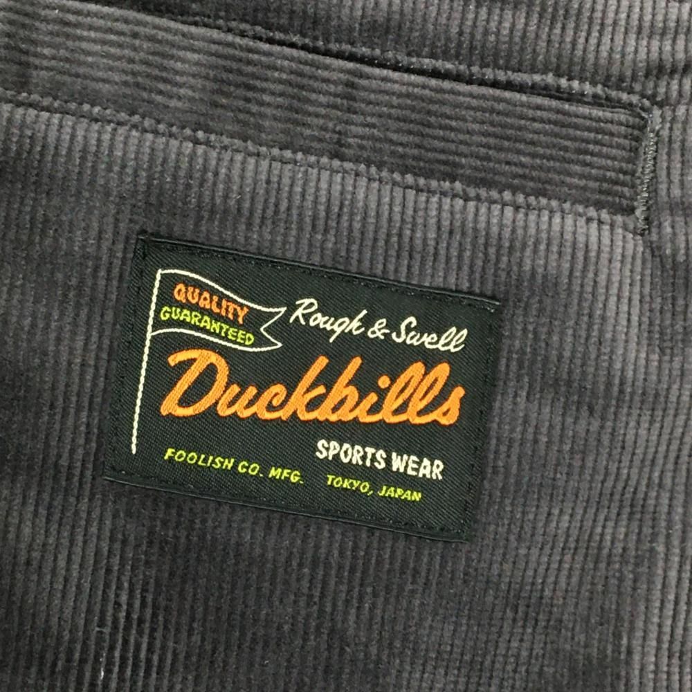 コーデュロイパンツ