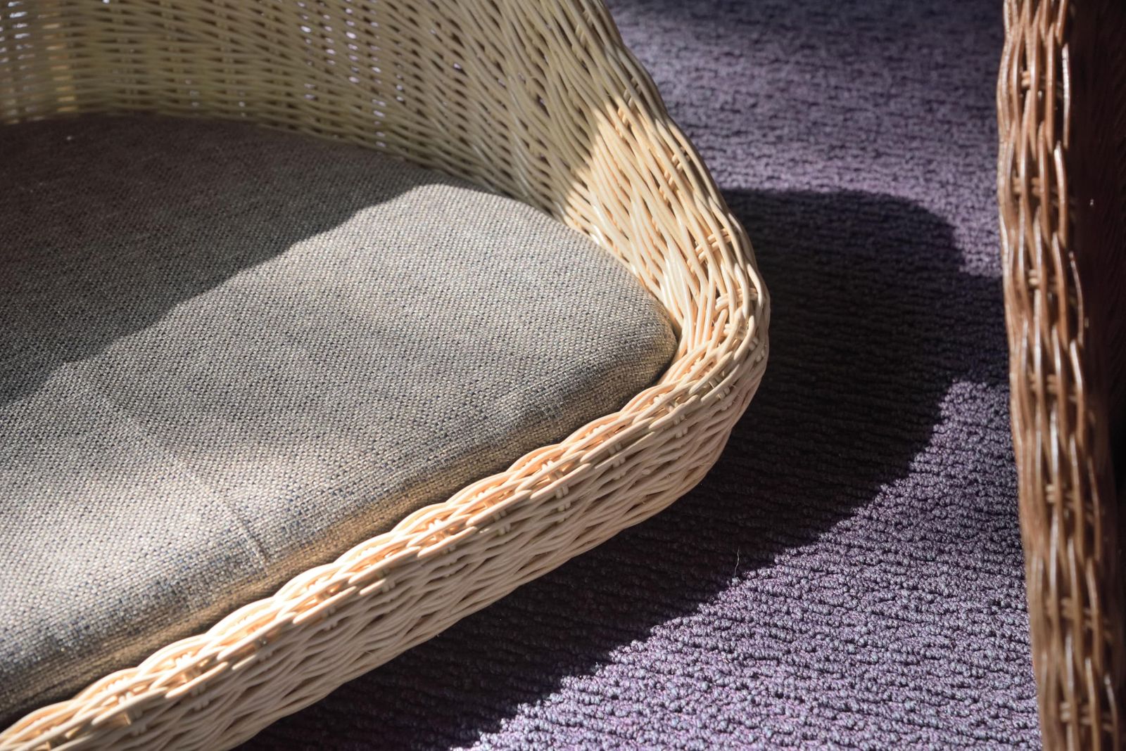  東谷 AZUMAYA 座椅子 ラタン フロアチェア NRS-425 NA ナチュラル 横幅53×奥行49×高さ38×座面高7 その他 フェイスケア