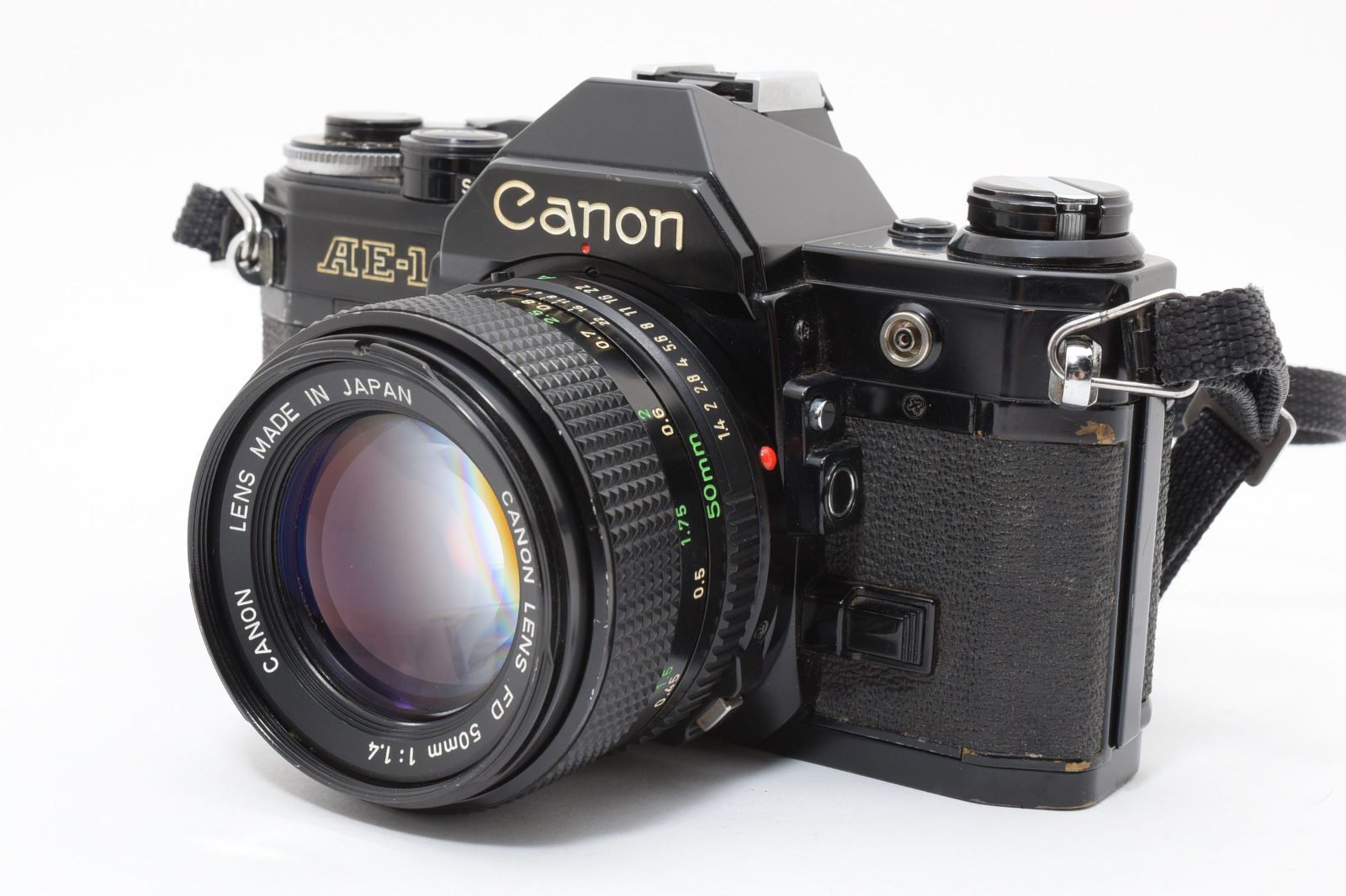 Canon AE-1 ブラック FD 50mm F1.4 レンズセット フィルムカメラ 一眼レフ 黒 ボディ キャノン FDマウント AE1 35mmフィルム
