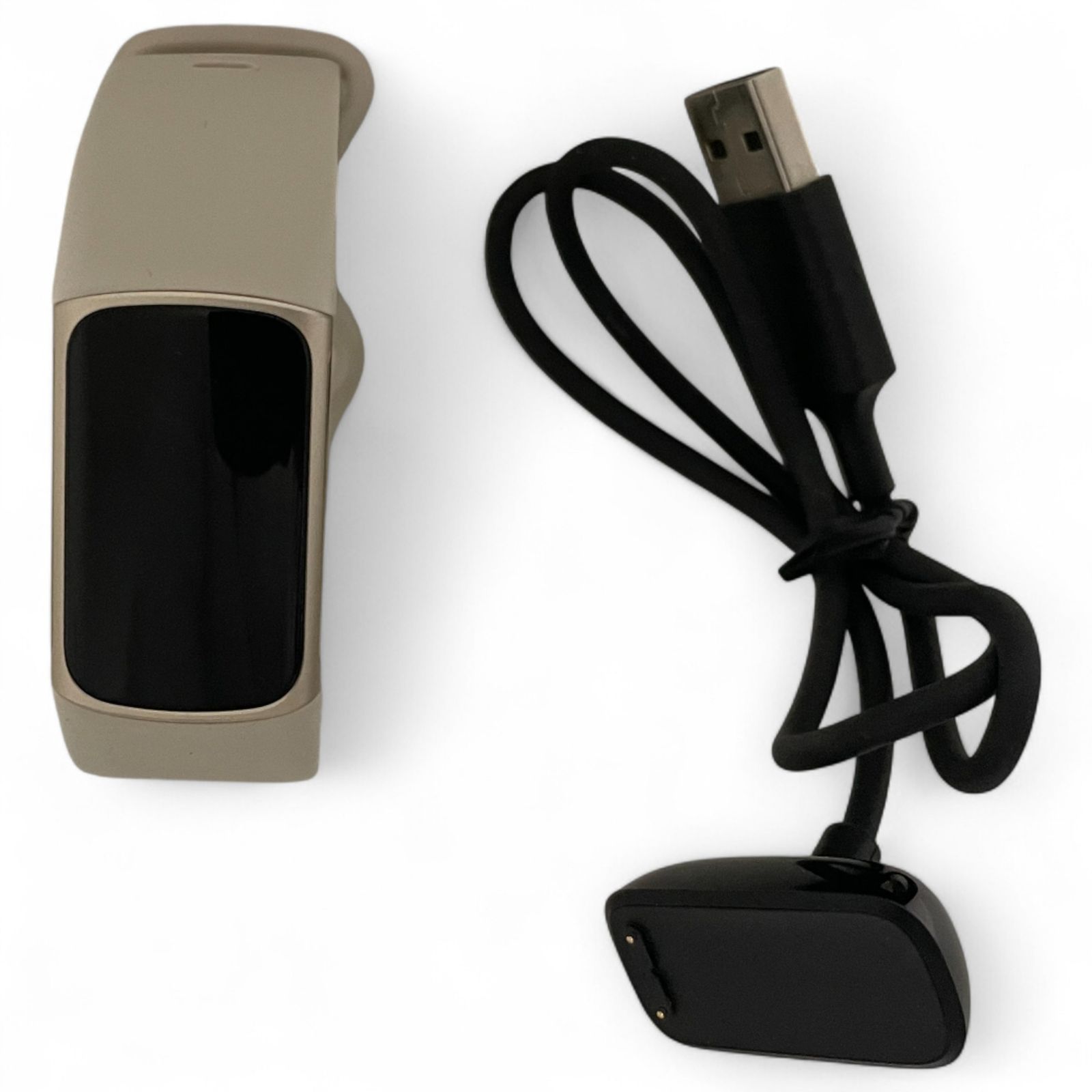 フィットビット Fitbit Fitbit Charge 5 FB423 ルナホワイト Suica対応 720-2778