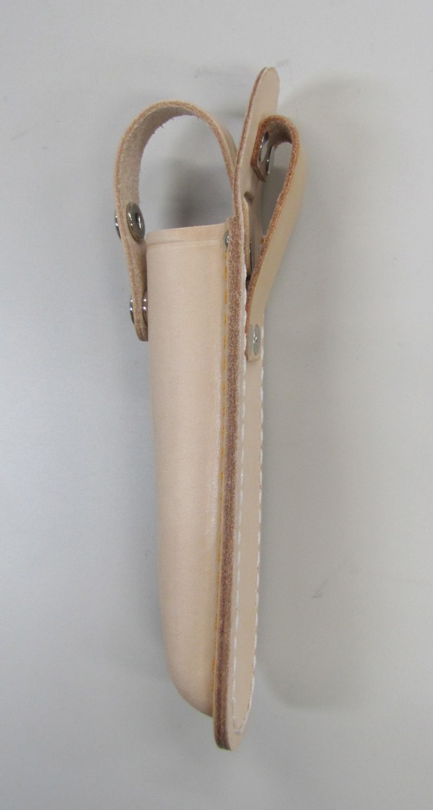 ESCO エスコ 48x200mm ライトケース 牛革 ナチュラル EA925MJ-3B 2個 懐中電灯 LED ペン型ライト 等 ボタン 2つ付 収納部全長の調整が