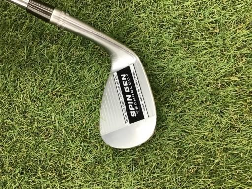 虹を架けた女たち アウトレット : 平塚らいてうと市川房枝