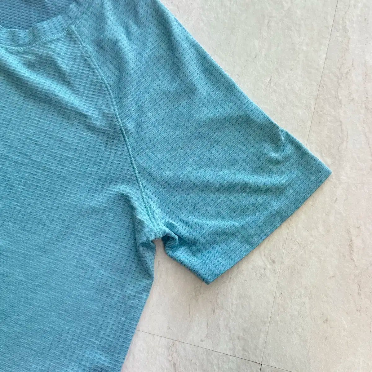 lululemon メタルベントテック ショートスリーブ