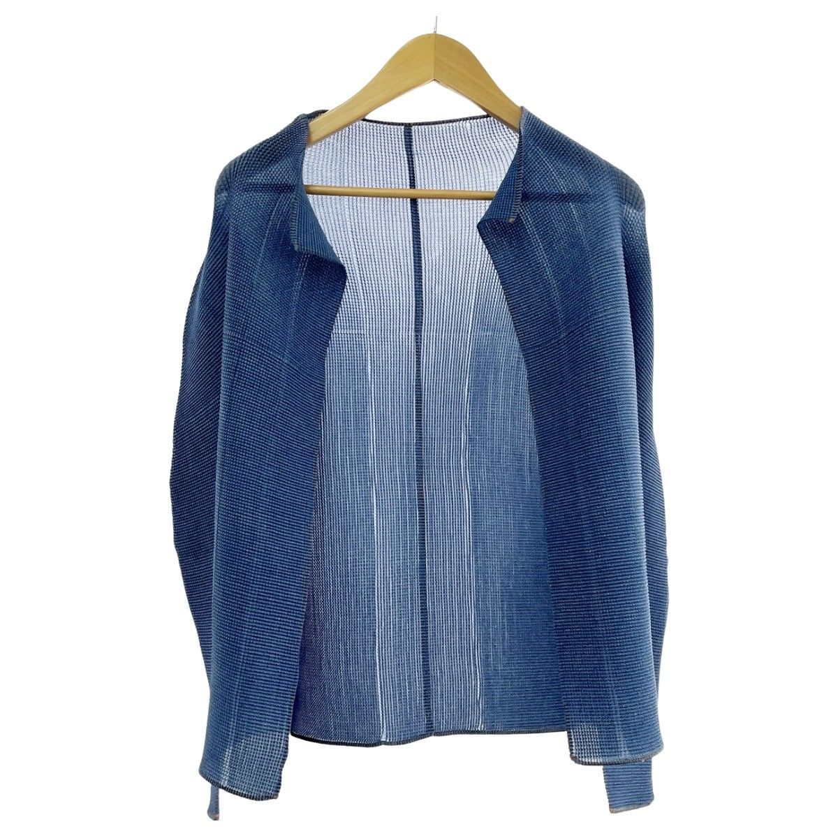 ◆◆ISSEY MIYAKE me イッセイミヤケ 薄手ジャケット レディース ネイビー