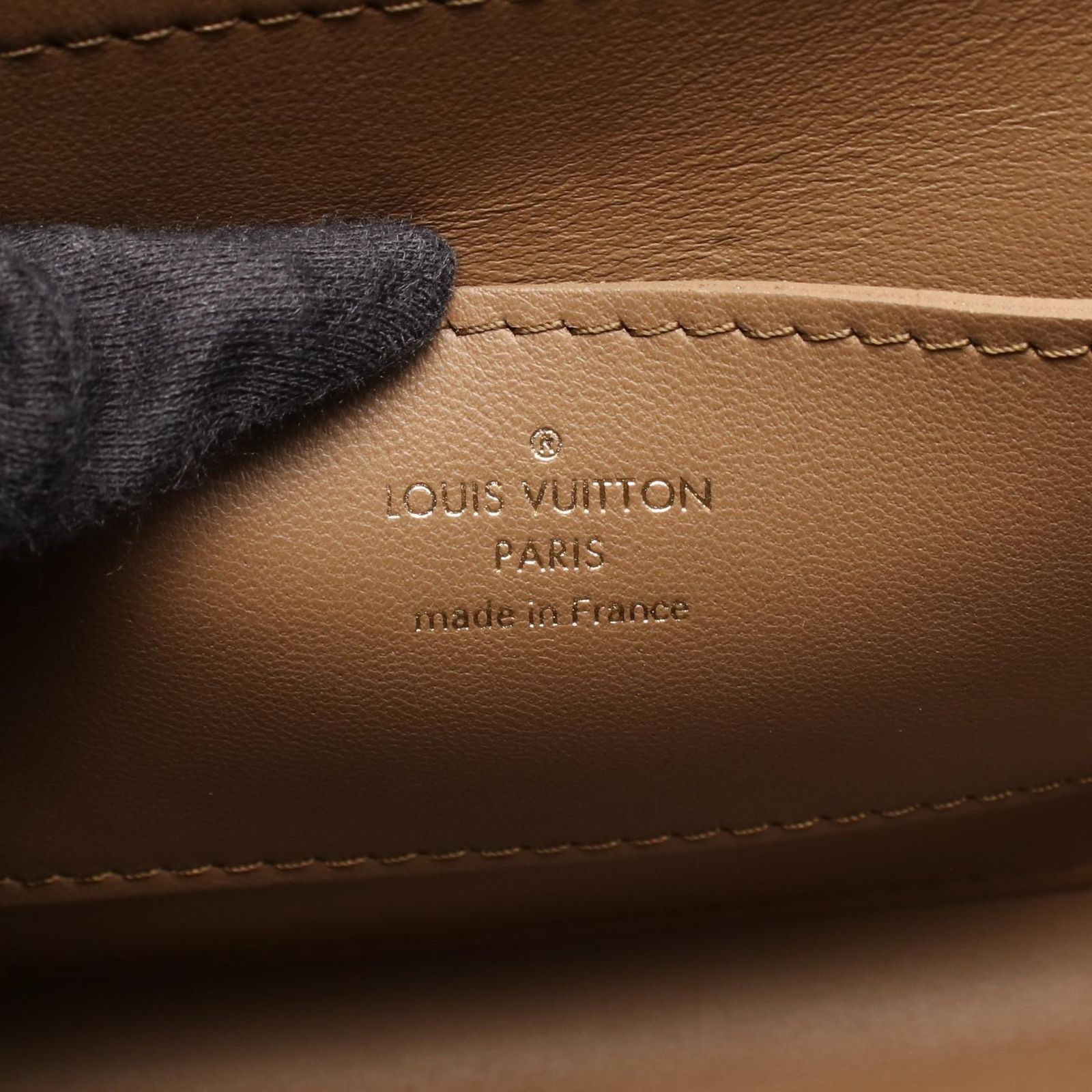 VUITTON ハンドバッグ