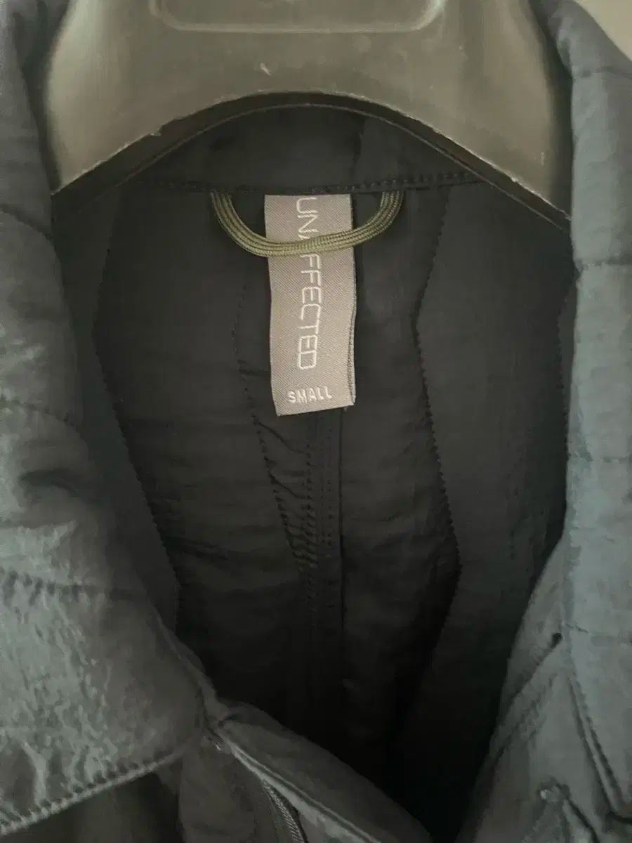 UNAFFECTED キルティング ジャケット ネイビー