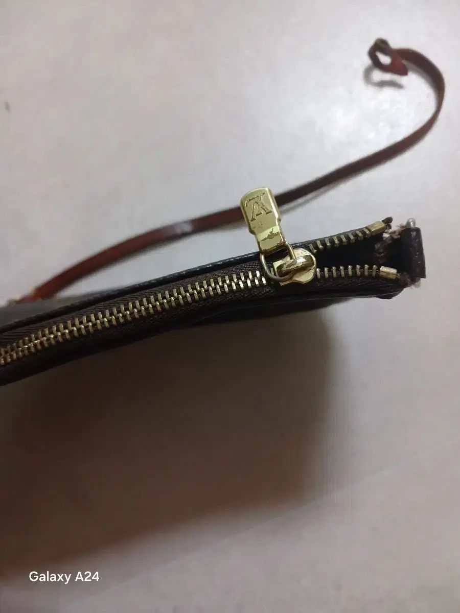 Vuitton ルイヴィトン