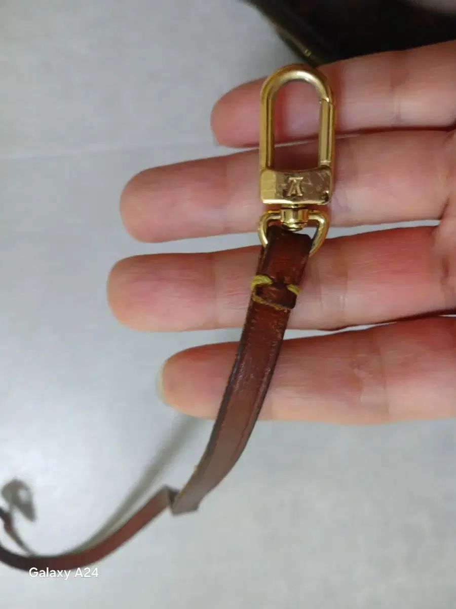 Vuitton ルイヴィトン