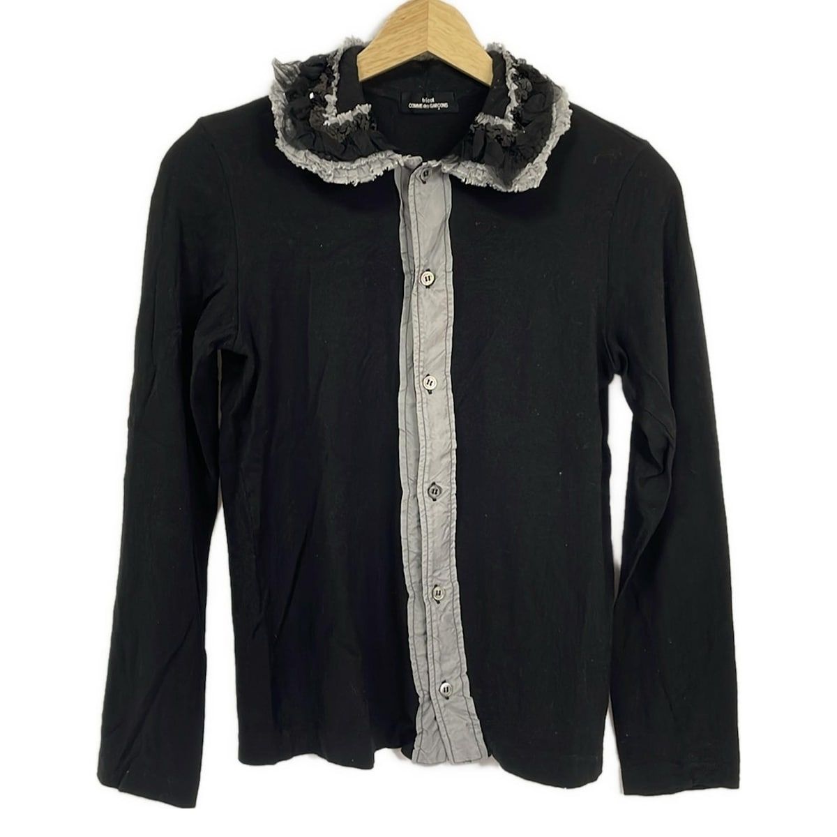 tricot COMMEdesGARCONS トリココムデギャルソン 長袖シャツブラウス レディース - 黒×ライトグレー スパンコール