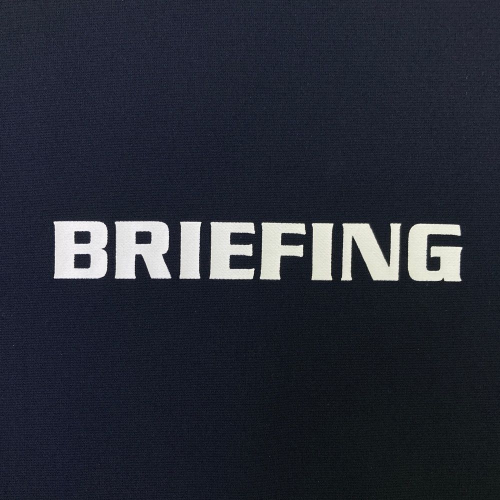 モデル ハイネックノースリーブシャツ