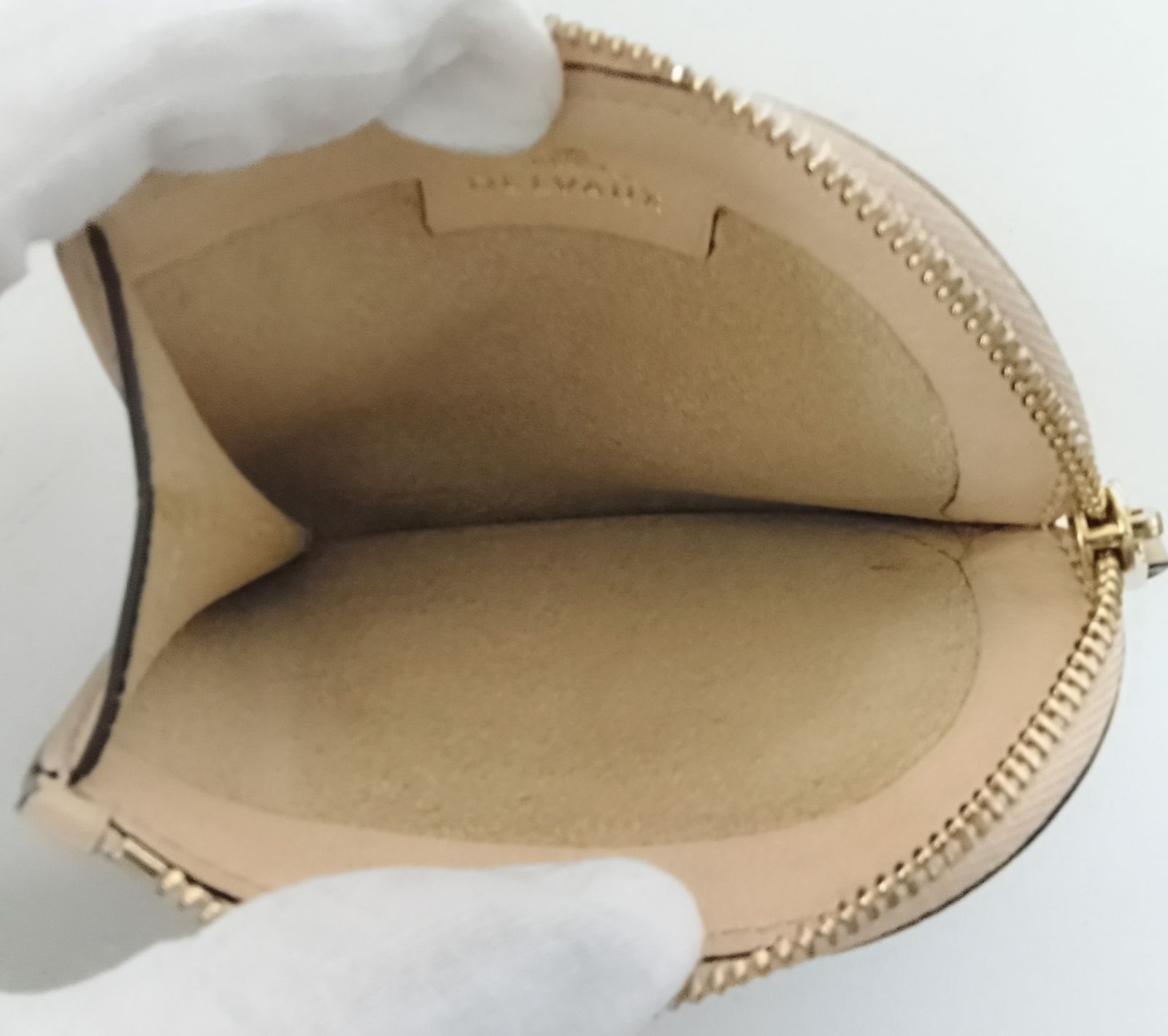 ANW12 デルヴォー