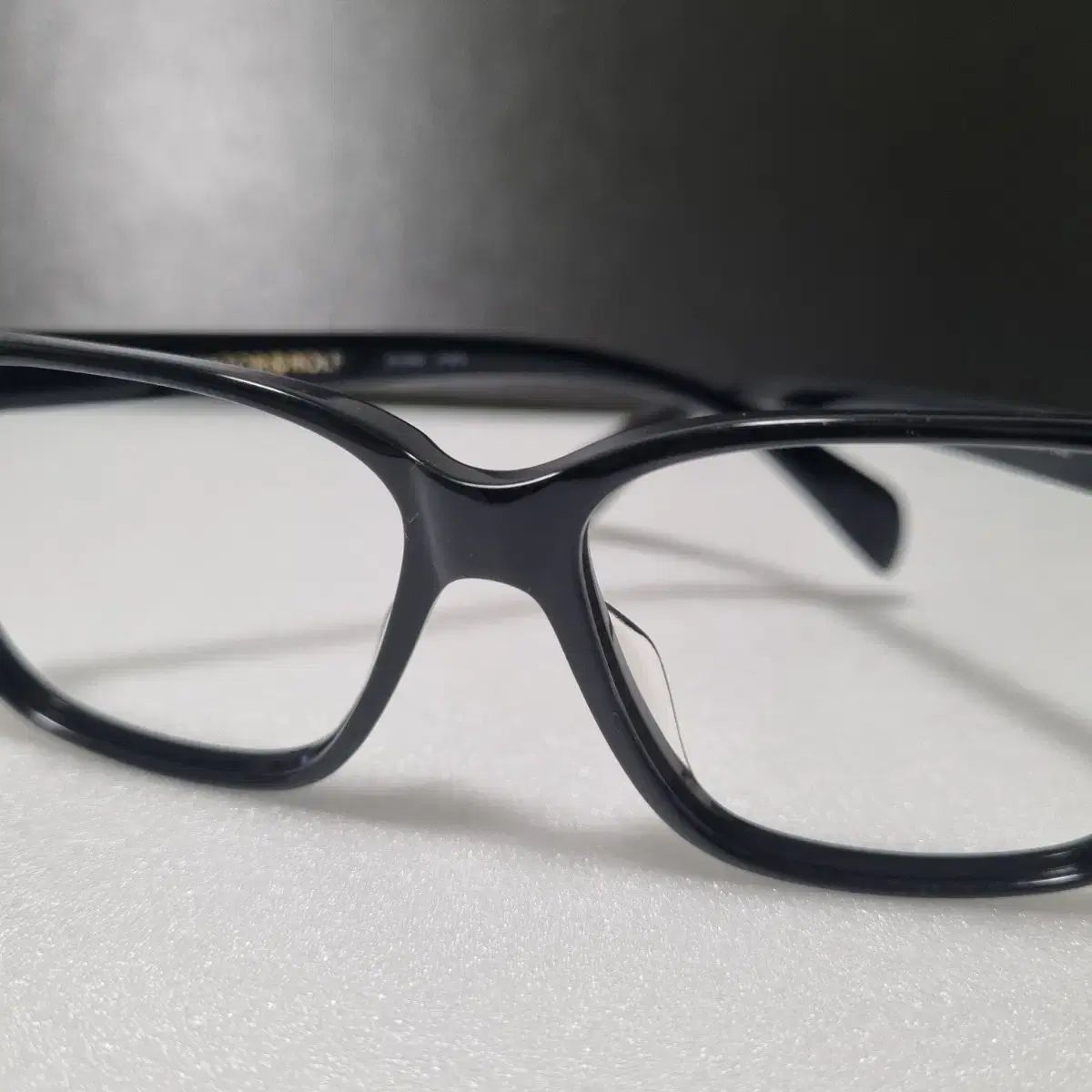 ブラック ウェリントン