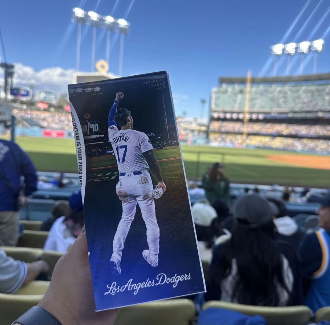 大谷翔平 ボブルヘッド 2025 MVP Dodgers シルバーバット 限定 - メルカリ