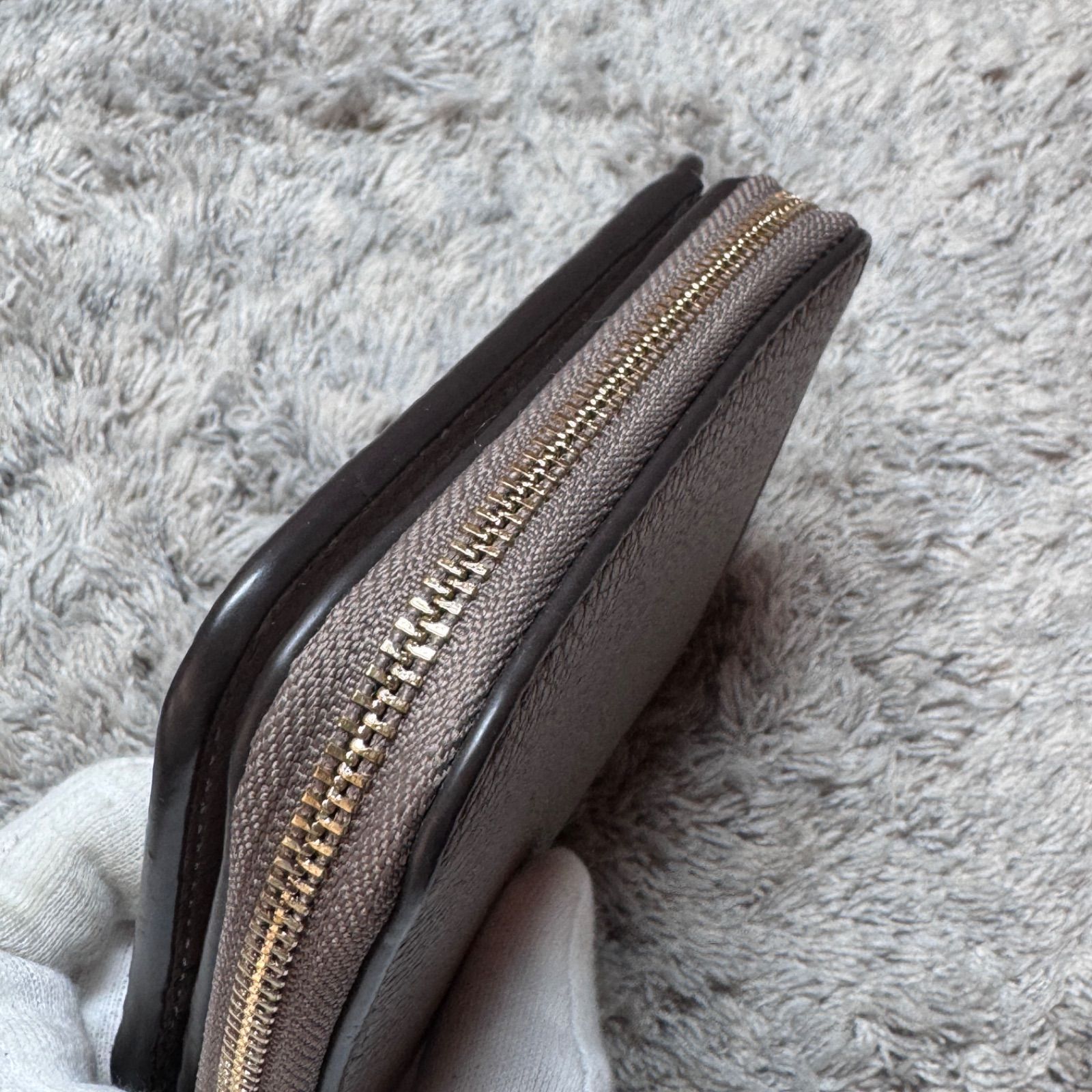 ✨極美品✨ トリーバーチ フレミング エンボスロゴ ラウンドファスナー