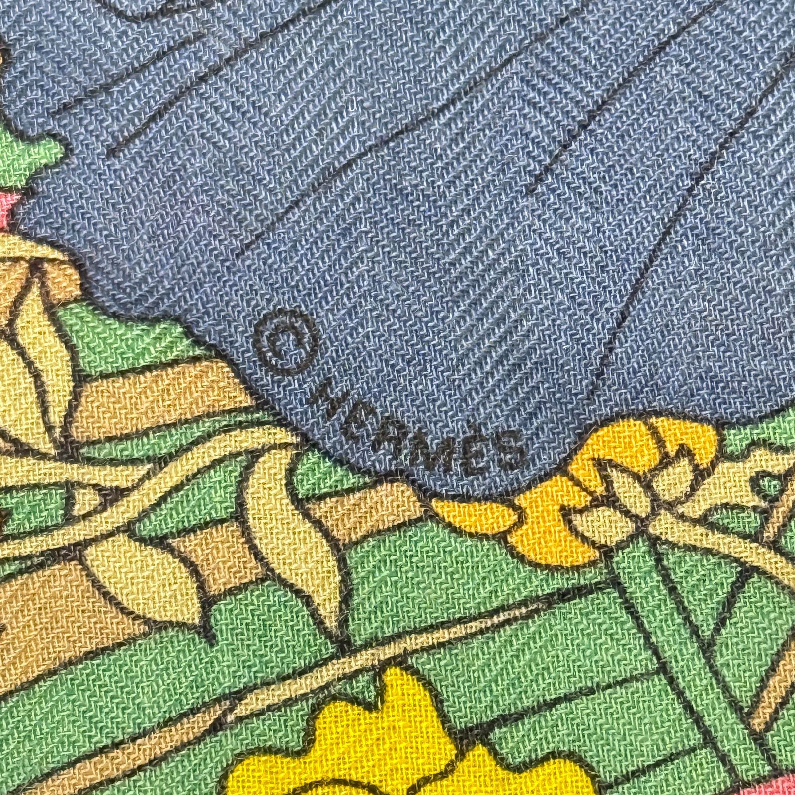 鑑定済み 】エルメス トライアングル ジェアン《 ローブ・レジェール