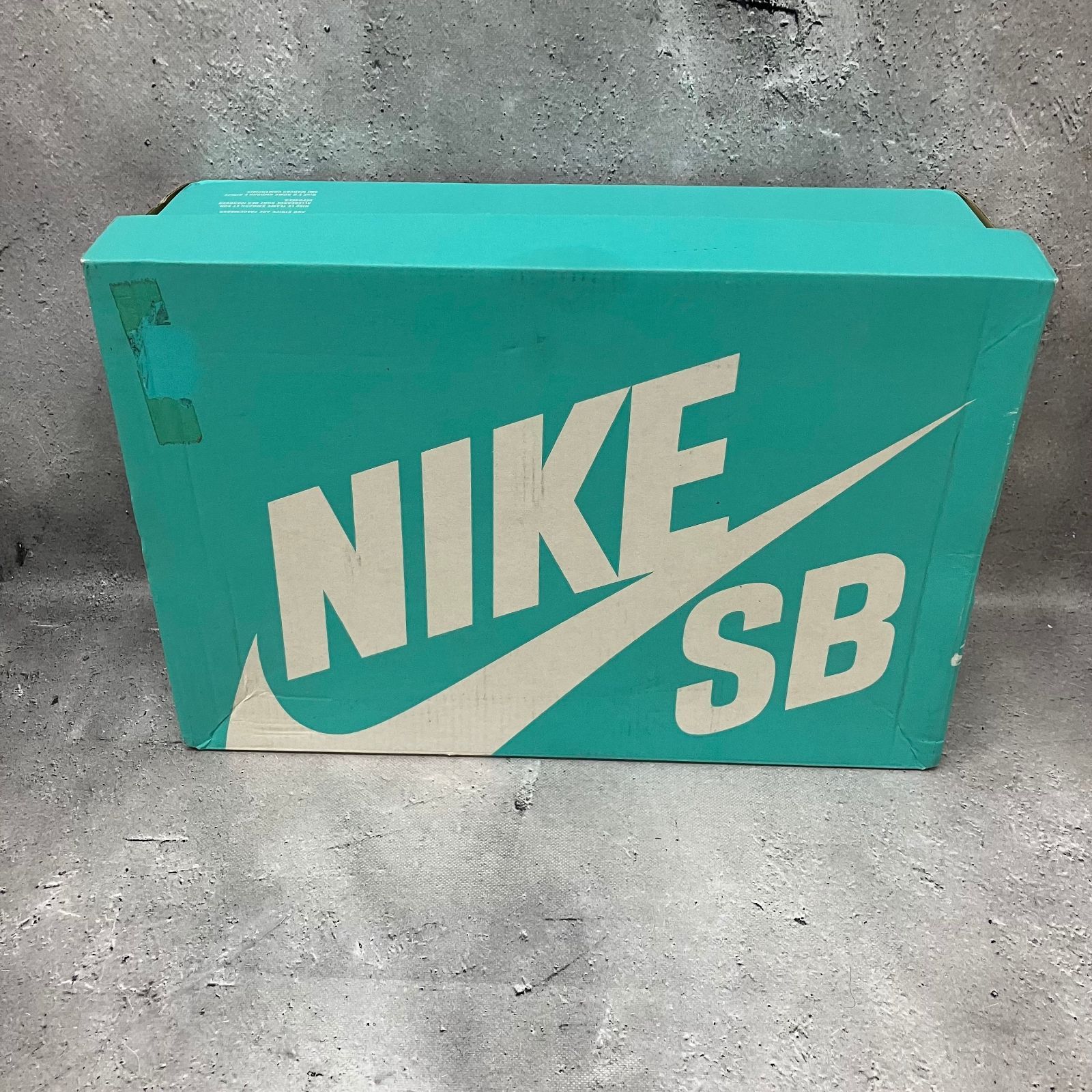 シュプリーム ナイキ