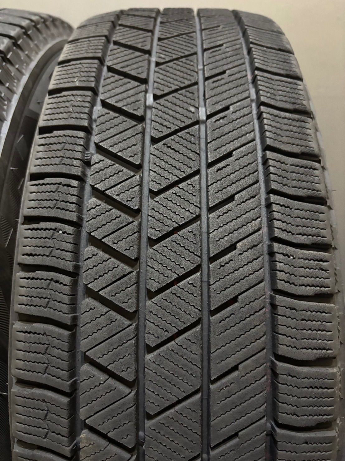 175 65 R 15 VRX 3 22年製 スタッドレス 4本 ブリヂストン ブリザック アクア ヤリス フィット K 495