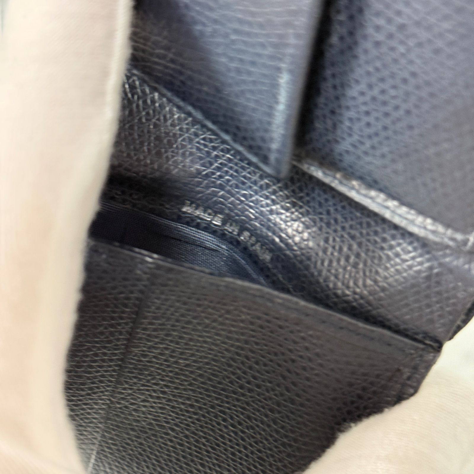 Christian Dior クリスチャンディオール 二つ折りサイフ ロゴ CD シンプル 本革 レザー ネイビー