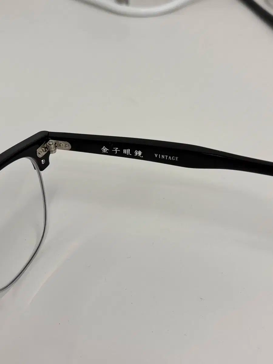 BKSI オーバーサイズ