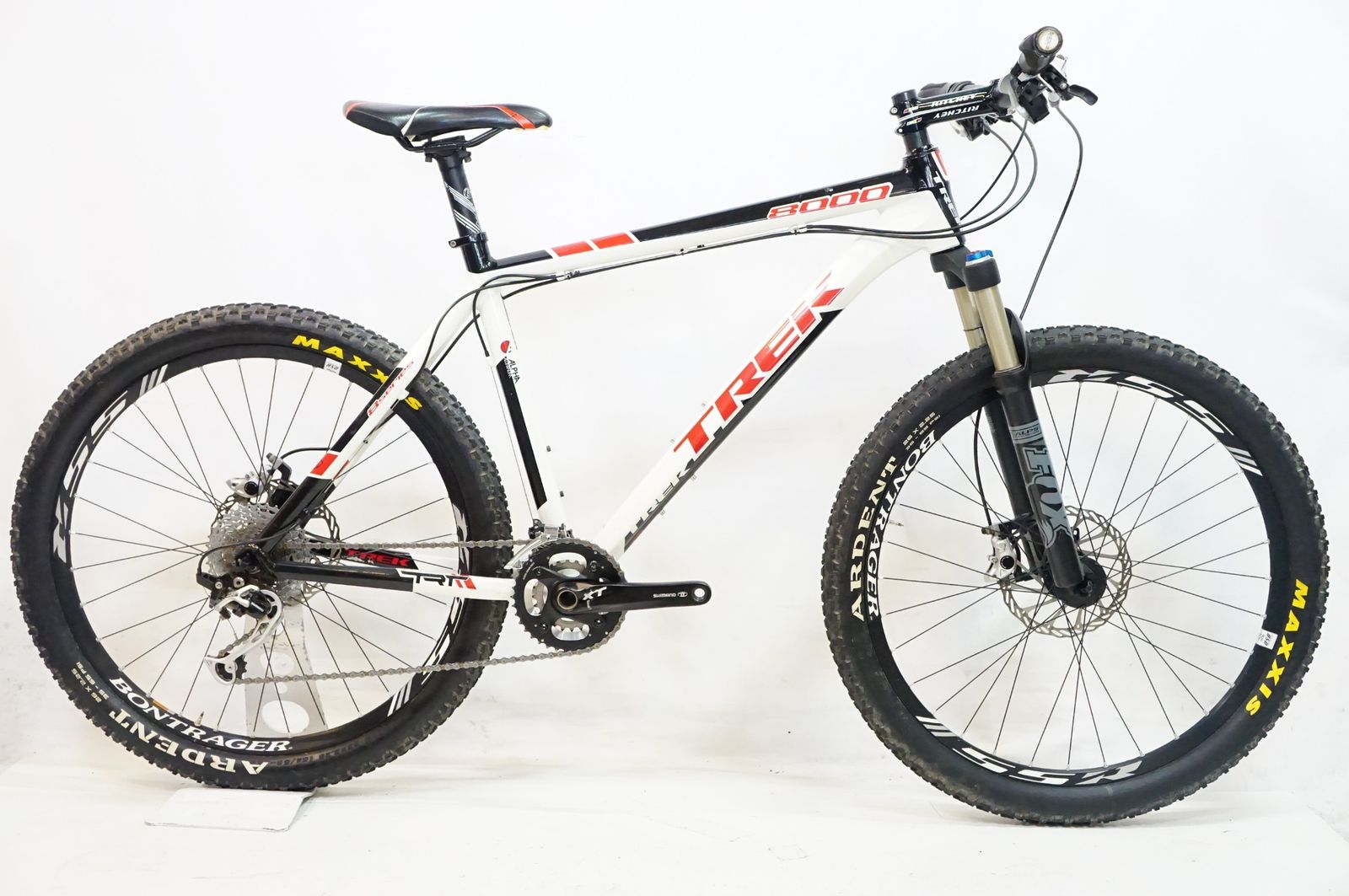 TREK トレック 8000 DISC 2011年モデル マウンテンバイク バイチャリ熊谷店