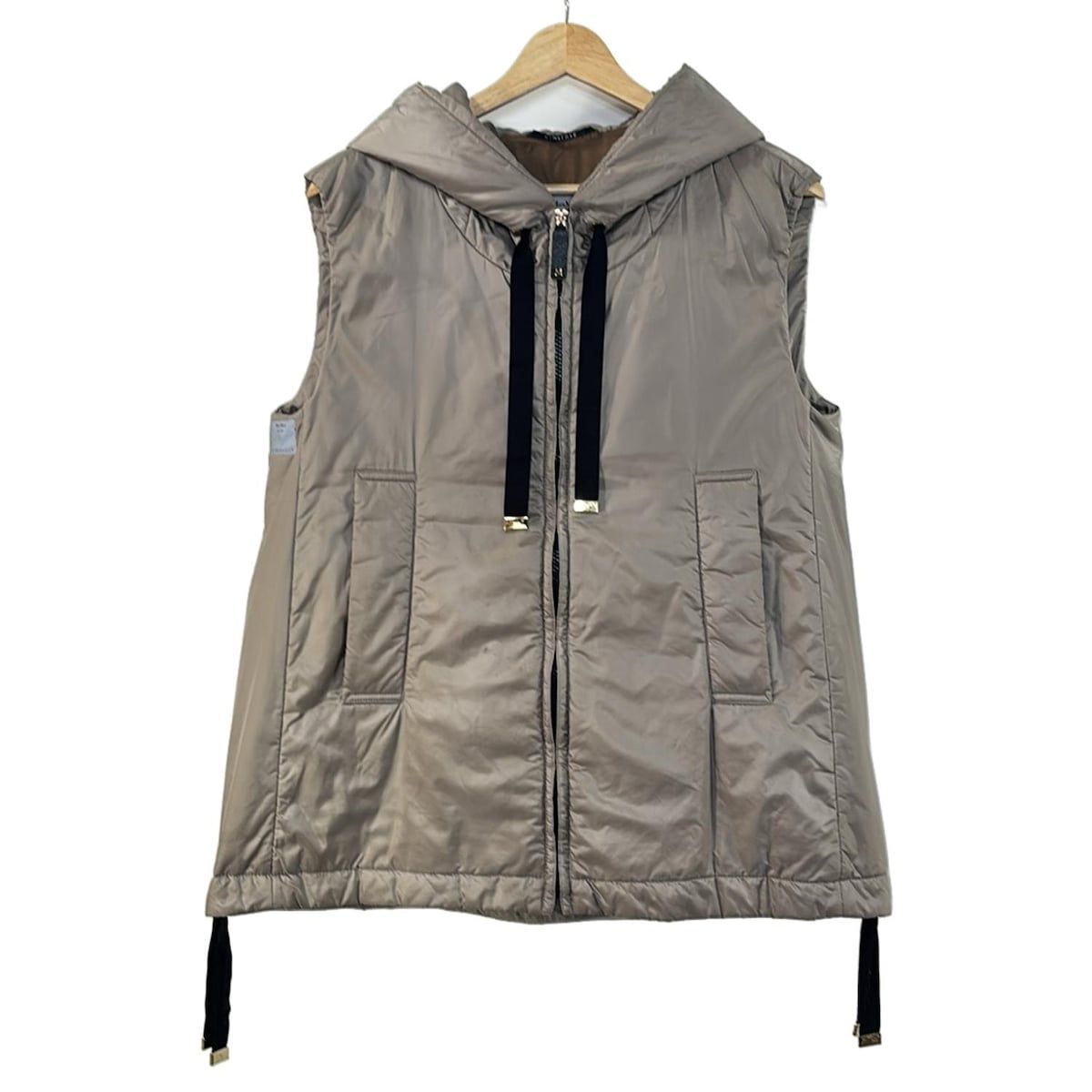 Max Mara マックスマーラ ダウンベスト サイズ40 J レディース - 929601146 ベージュ THE CUBE CAMELUXE 秋 冬