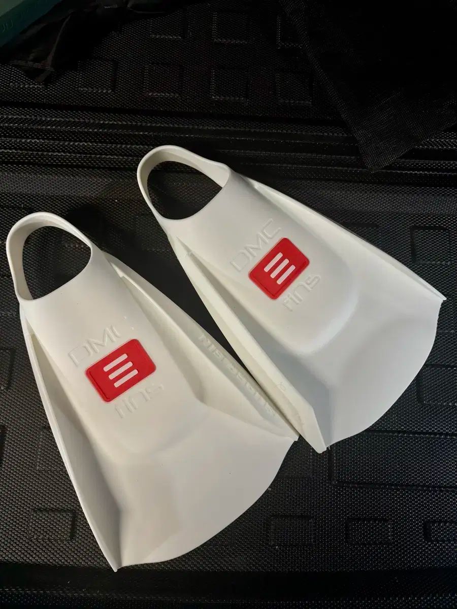 DMC スーパーピン フィン ショートスイムフィン