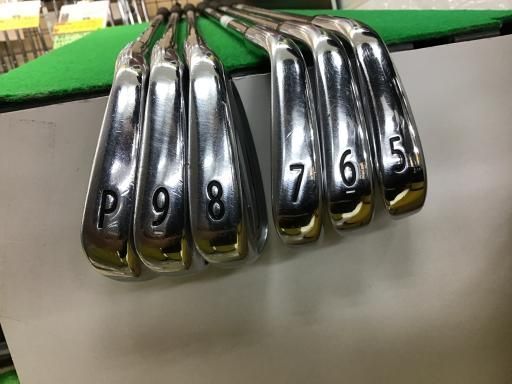 タイトリスト Titleist AP 2 718 6 S アイアンセット IR AMT TOUR WHITE フレックスS メンズ 男性用 右利き 右用 Cランク ゴルフクラブ