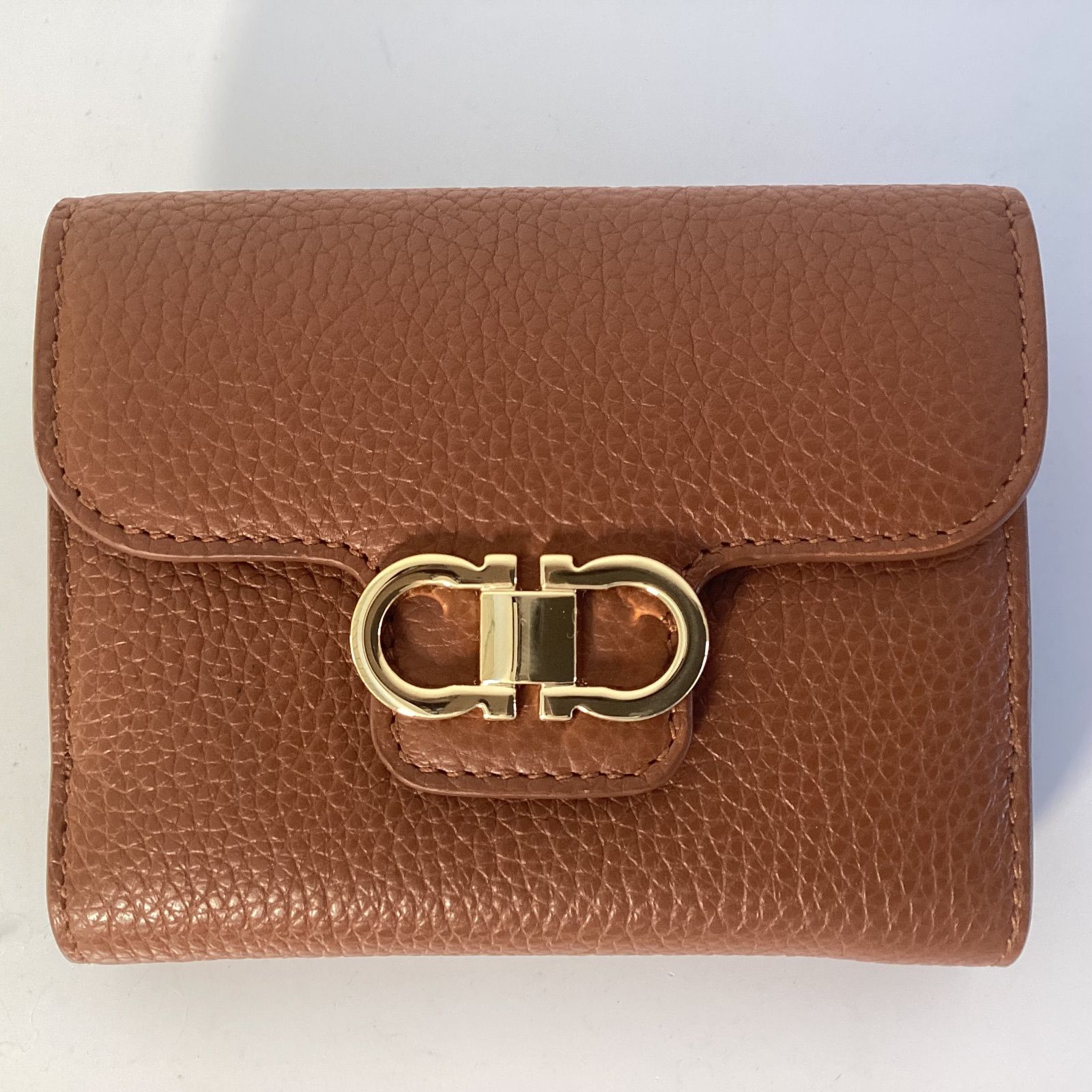 FERRAGAMO ガンチーニ 二つ折り財布 フェラガモ