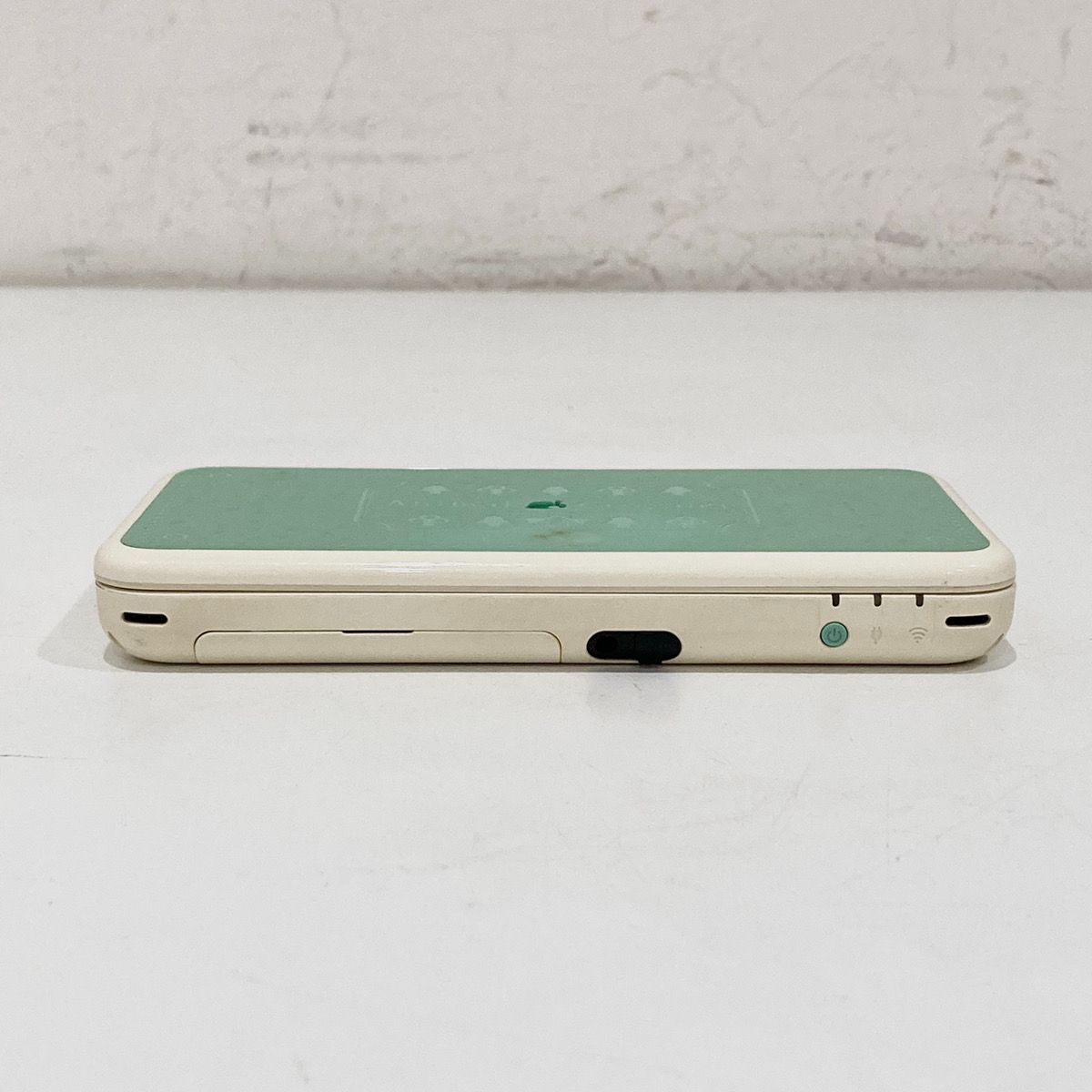 任天堂 newニンテンドー2DS LL とびだせ どうぶつの森 ダウンロード版 amiibo パック