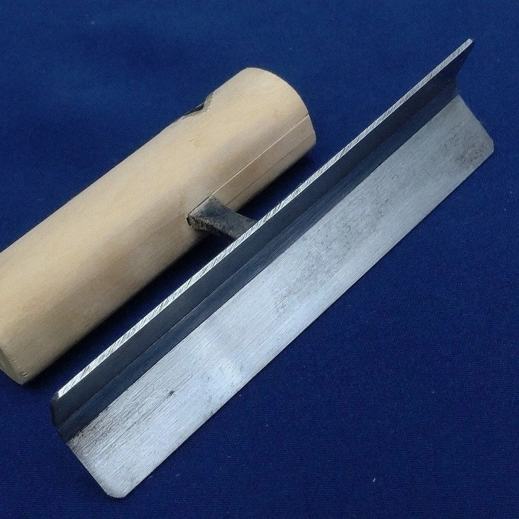 面引き鏝 角面 両セマ 左官鏝 本焼 角面引 カネミツ かね