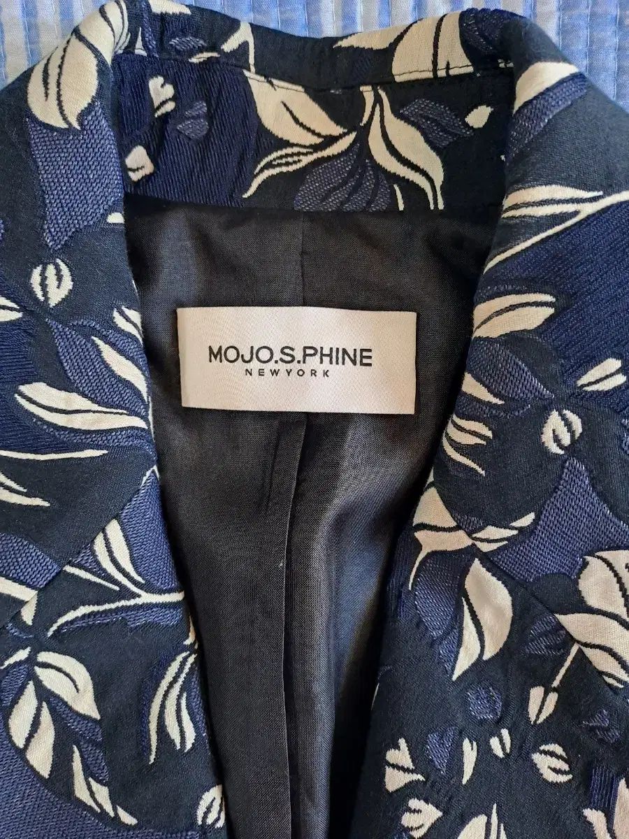 MOJO.S.PHINE モジョエスピン