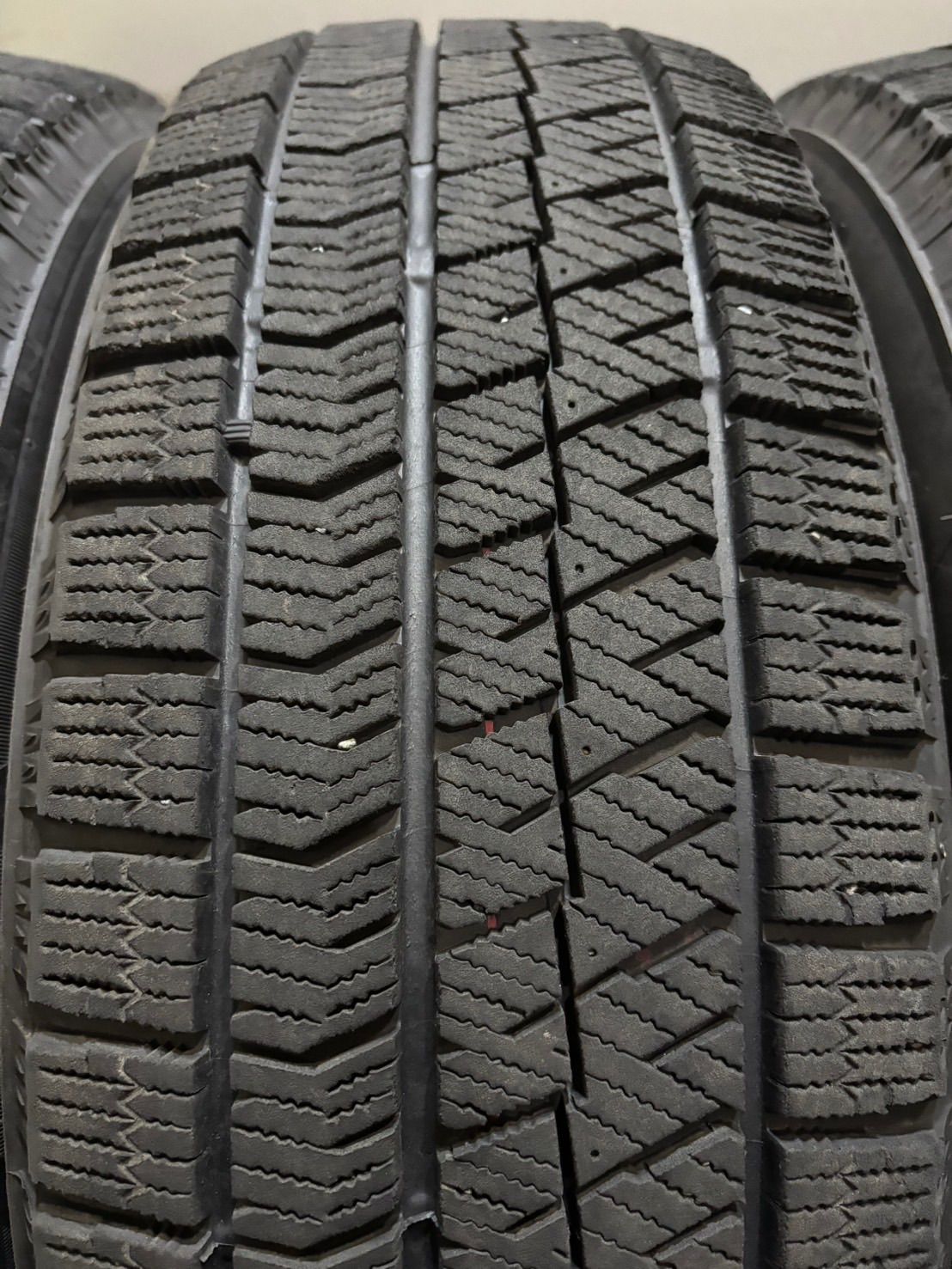  195 65 R 15 VRX 2 20年製 スタッドレス 4本 ブリヂストン ブリザック ノア ヴォクシー プリウス 3 K 498 15インチ スタッドレス