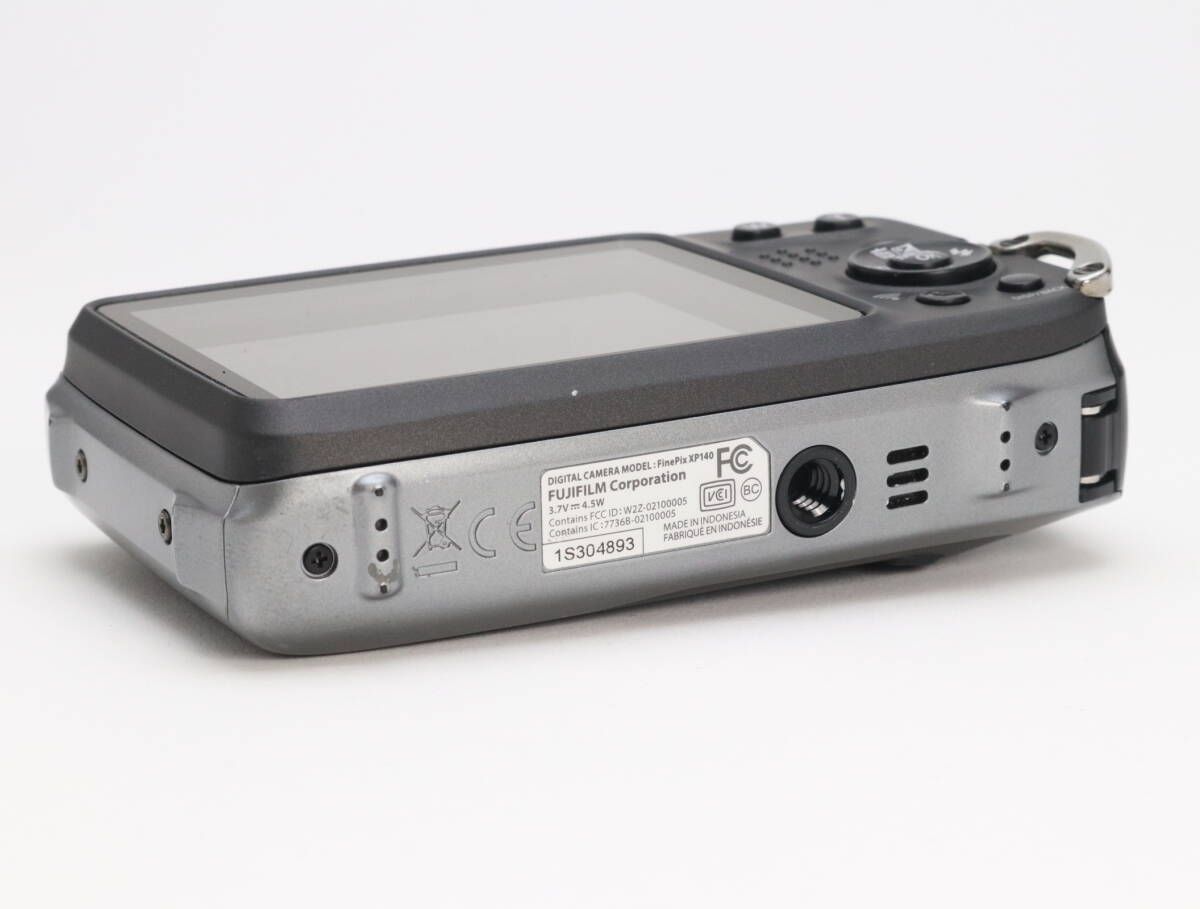  B 並品 富士フィルム FinePix XP 140 ダークシルバー 初期不良 対応 111 10 コンパクトデジタルカメラ デジタルカメラ