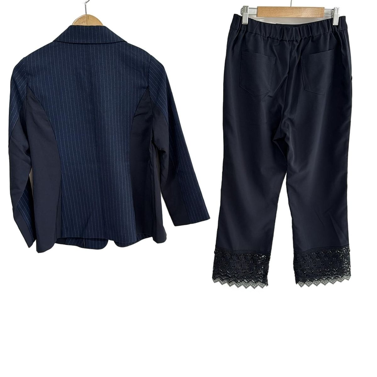 machiko jinto マチコジント レディースパンツスーツ レディース - ダークネイビー×白 ストライプ レース ウエストゴム