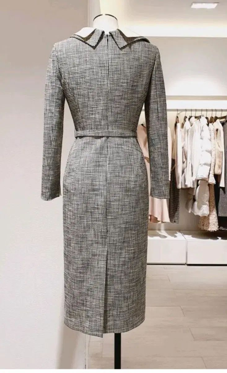 ミシャ テーラードカラ ワンピース