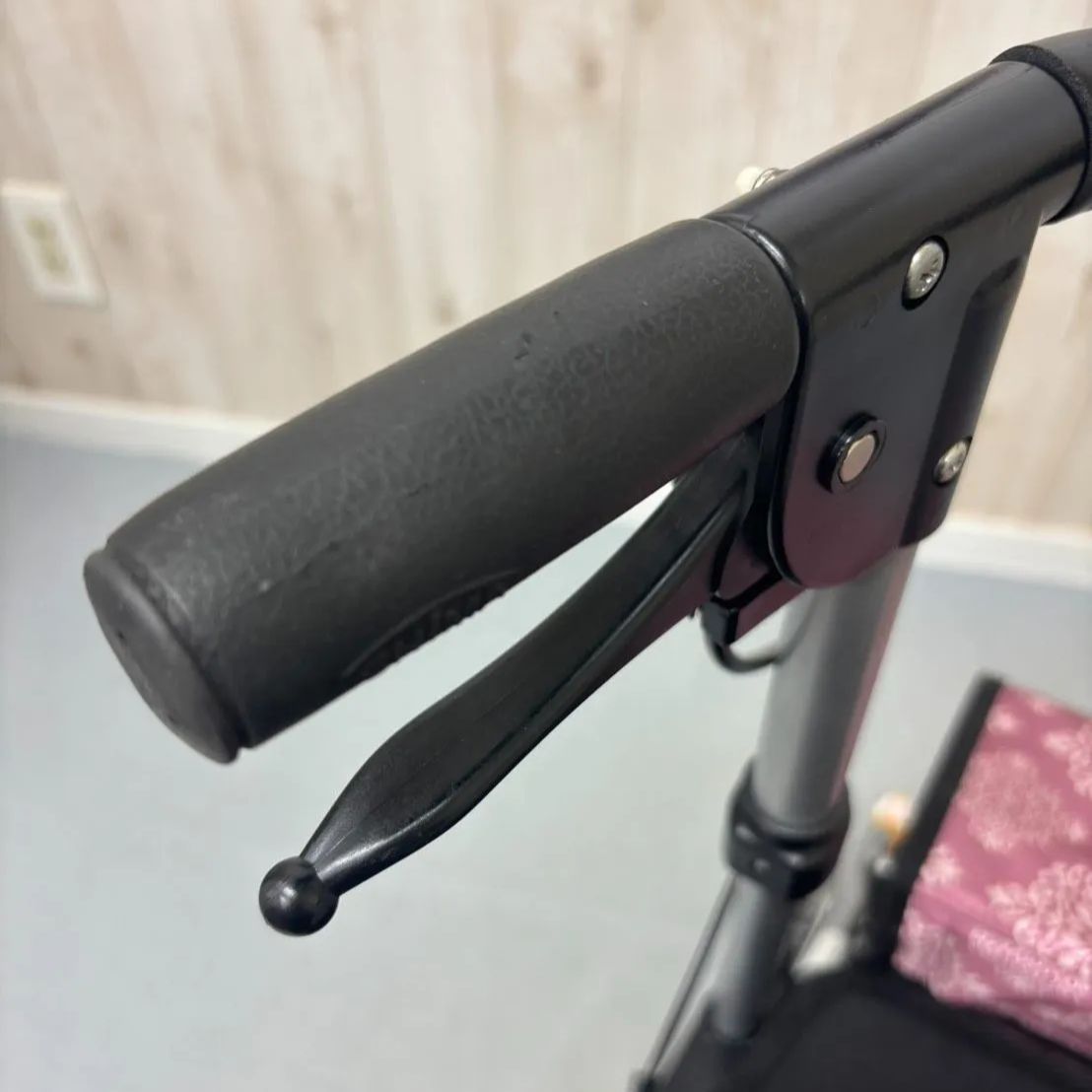 消毒済 歩行器】すぐ使える歩行器 美品 シンフォニーSPスリム 歩行器 歩行