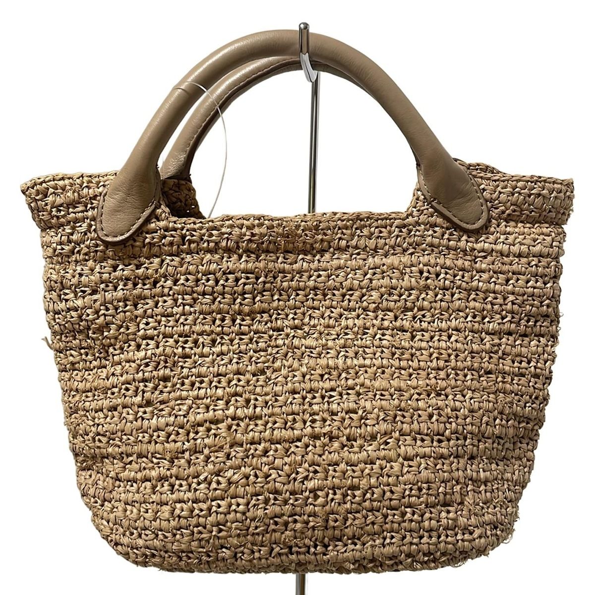 ベージュ×ライトブラウン