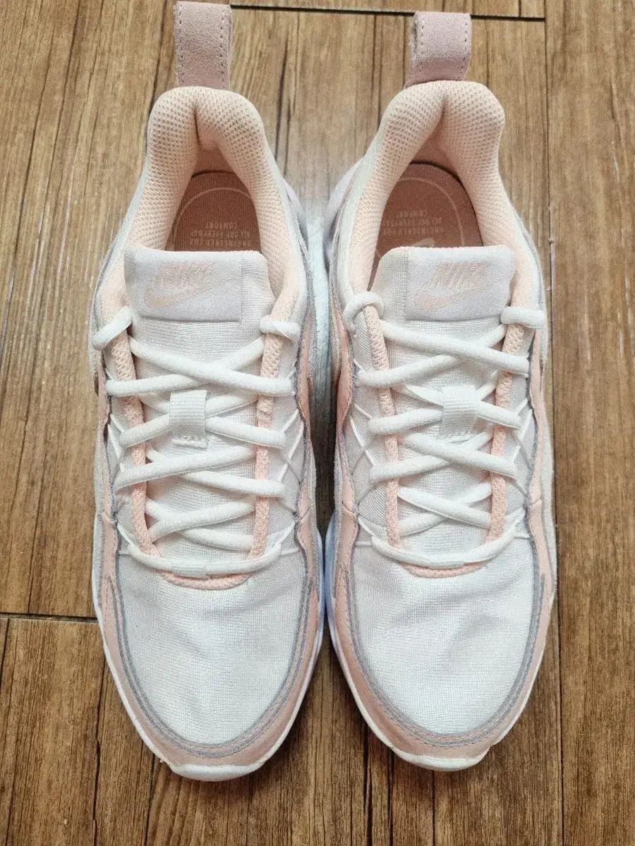 ナイキ RYZ 365 白 ウォッシュド コーラル 245