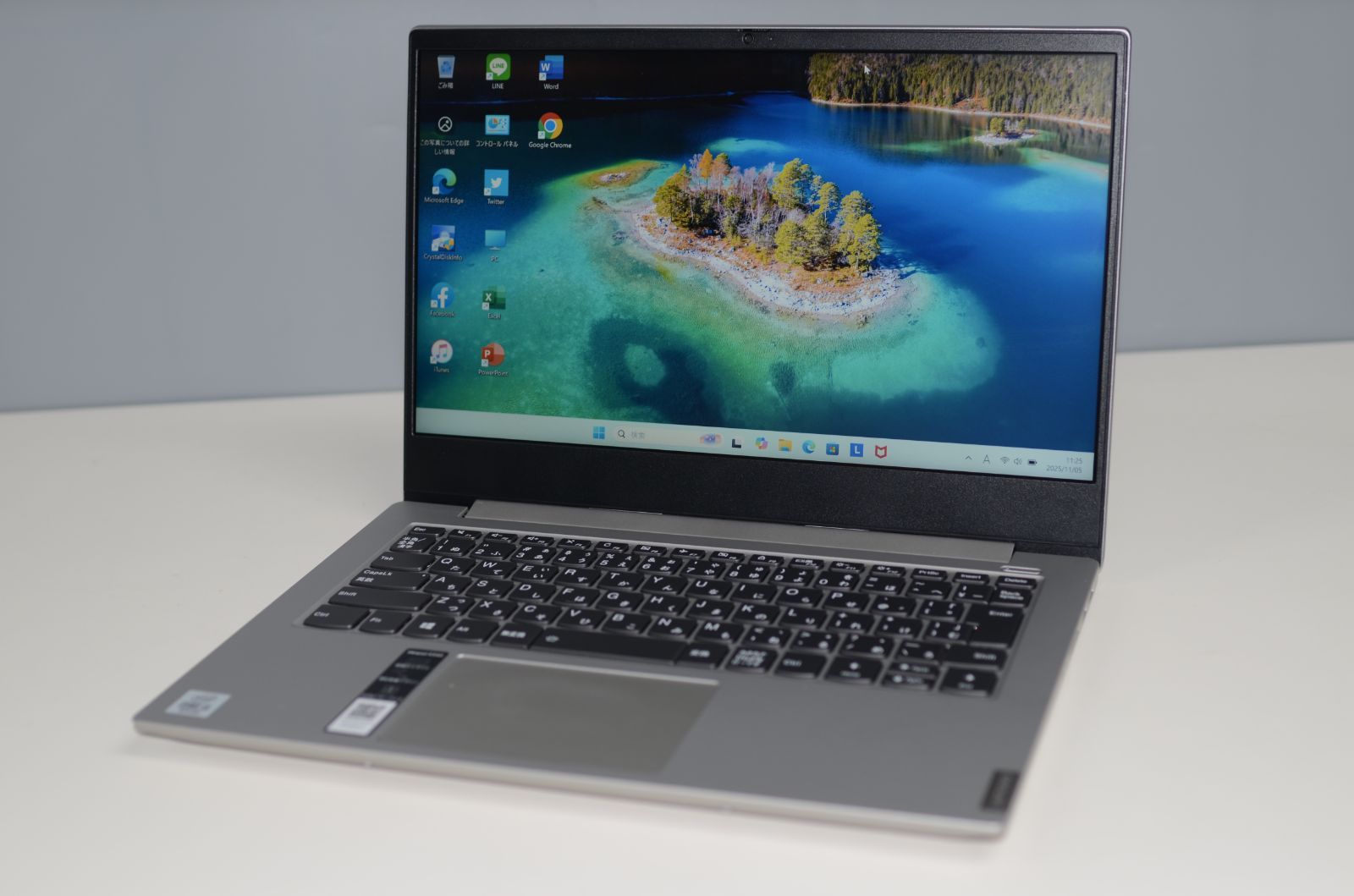 中古良品ノートパソコン Lenovo IdeaPad S340-14IIL Windows11+office