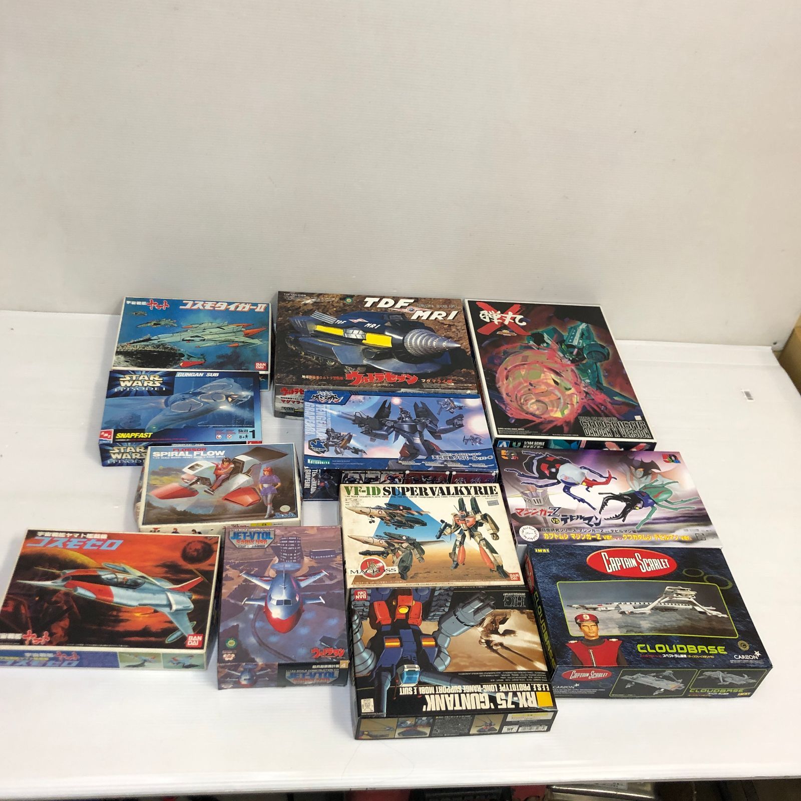 キャラクター プラモデル 宇宙戦艦ヤマト STAR WARS ウルトラセブン 他 まとめ 未組み立て ジャンク品 smpra092161