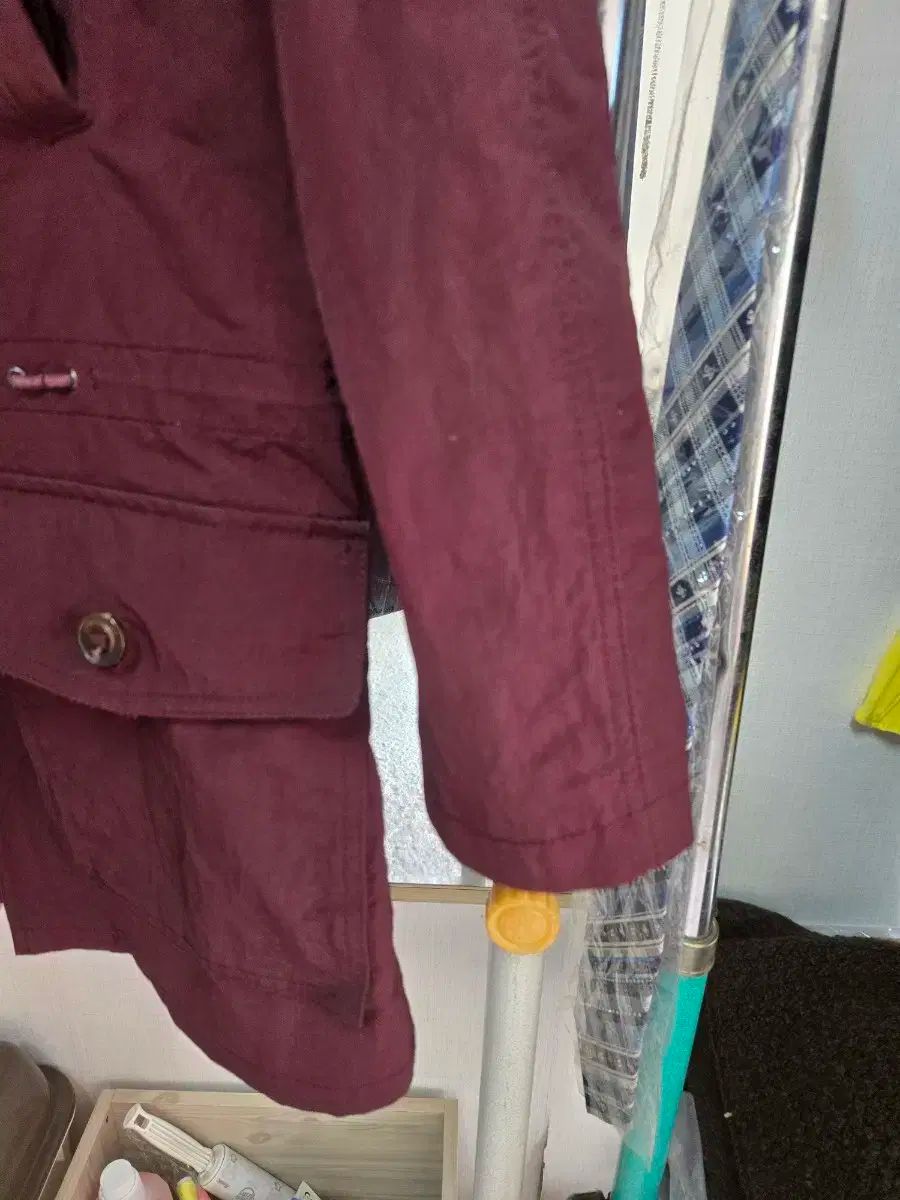 ウィンドブレーカー