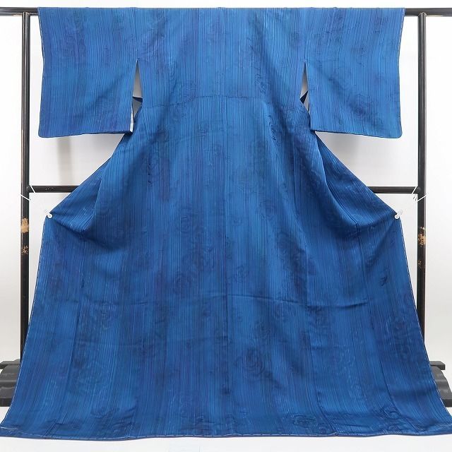 新品 薔薇 着物 正絹“お洒落度100%！”仕付け糸付 小紋 5676 新品 薔薇 着物 正絹“お洒落度100%！”仕付け糸付 小紋 5676 着物・浴衣