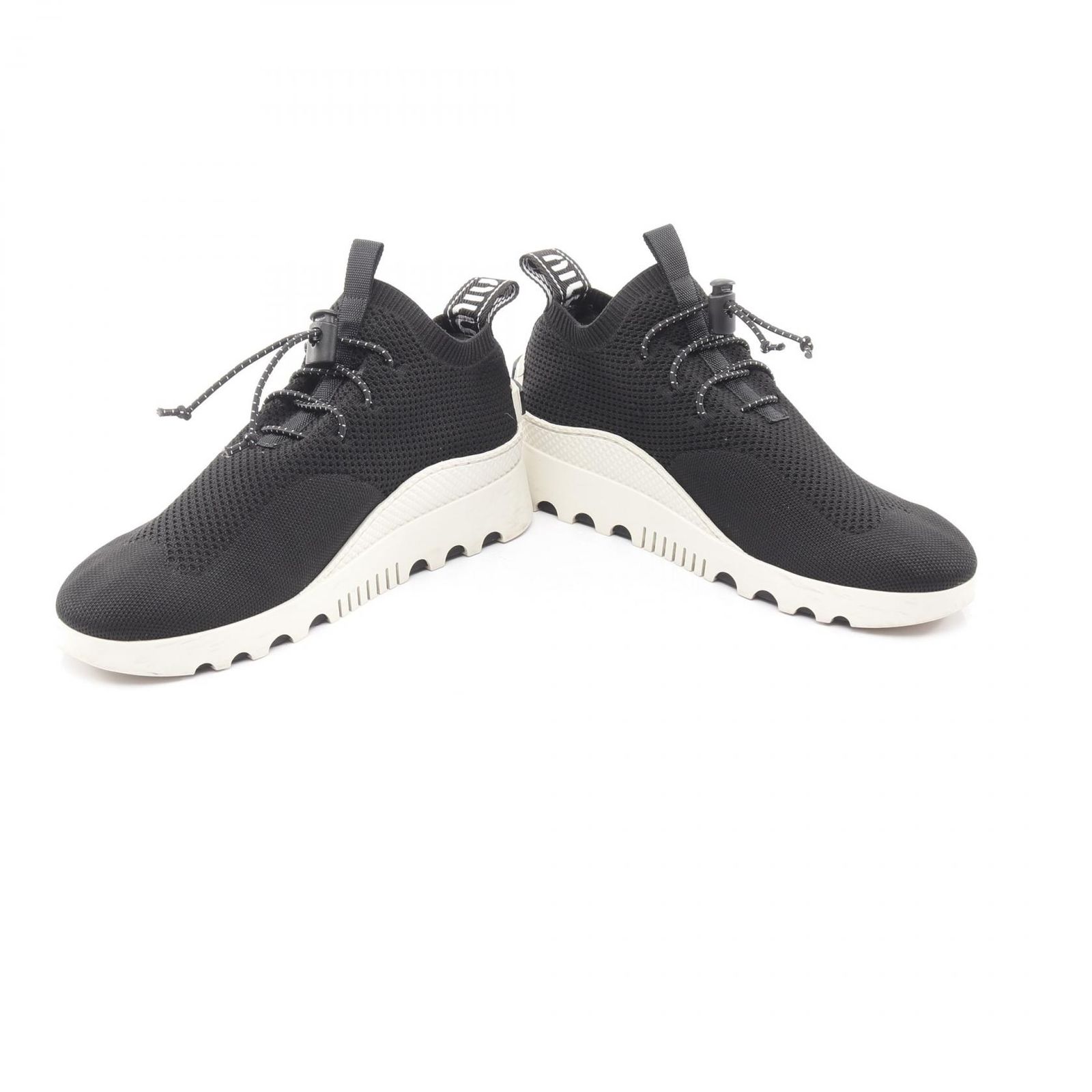 ミュウ ミュウ Miu Miu スニーカー ブラック その他 メッシュスニーカー レディース Used B