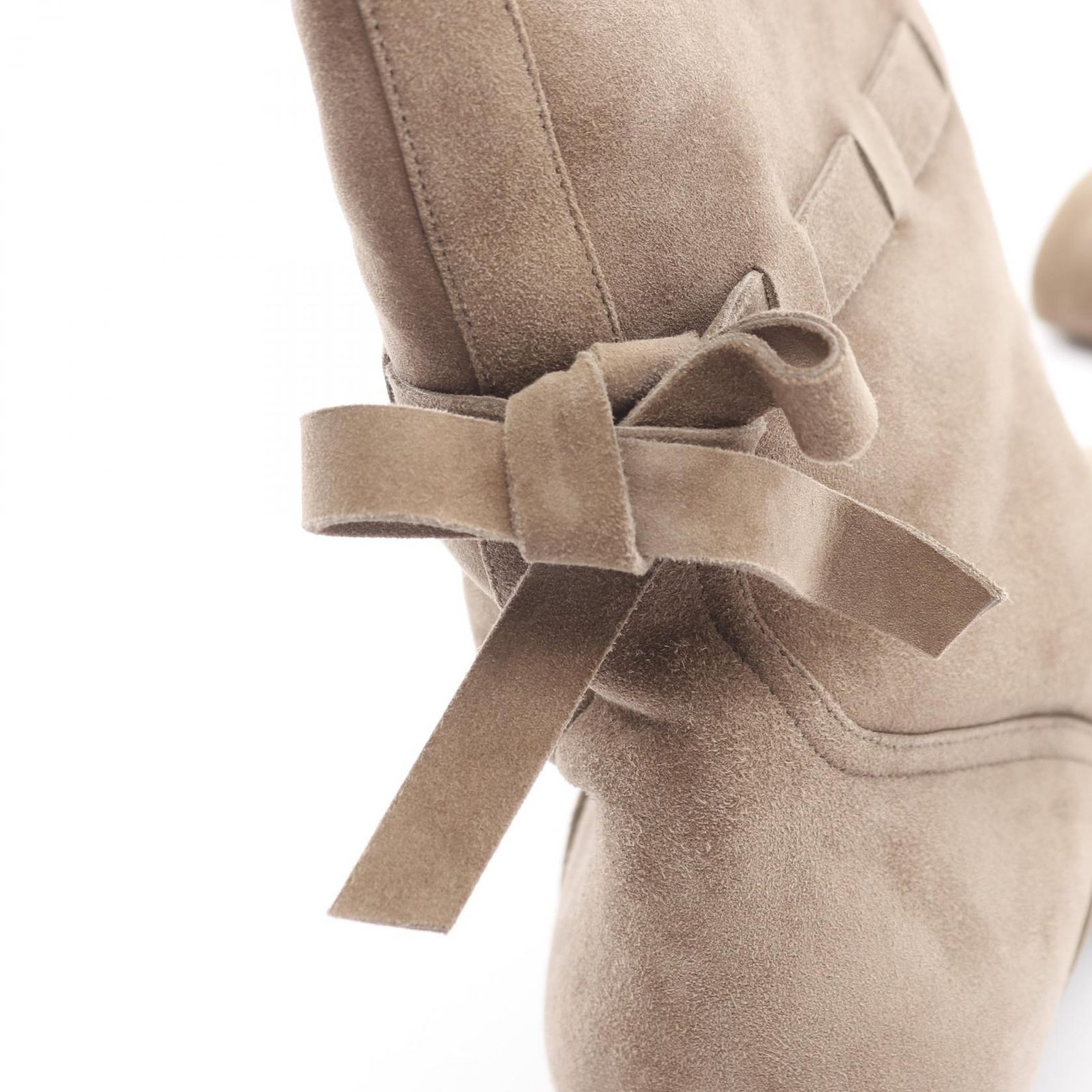 ベージュ スウェード