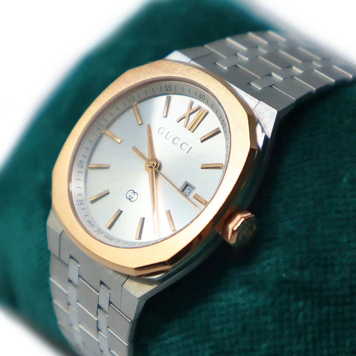 グッチ YA163508 25H インターロッキング G 30MM メタル クオーツ ユニセックス 時計